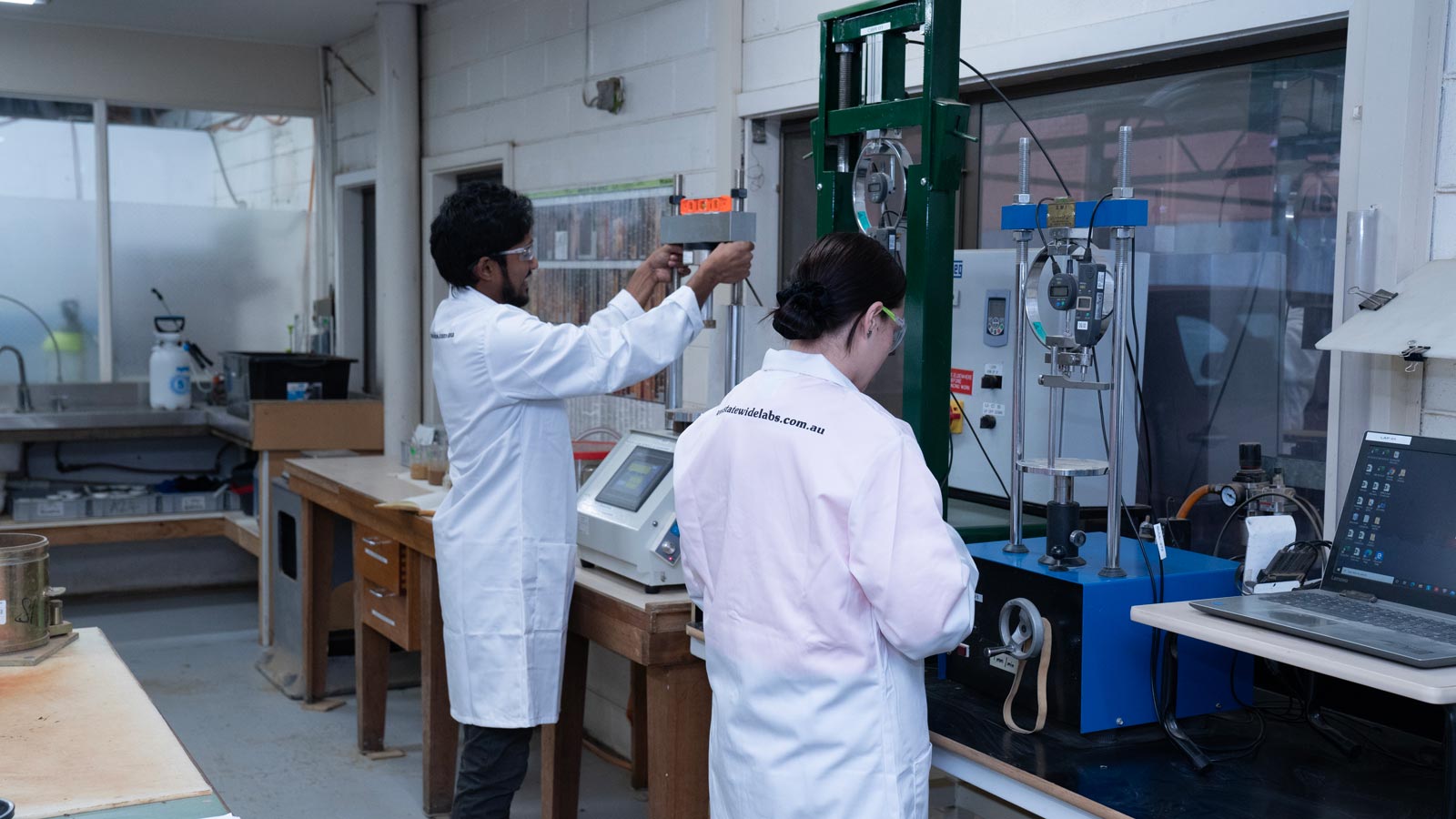 Laboratory testing equipment